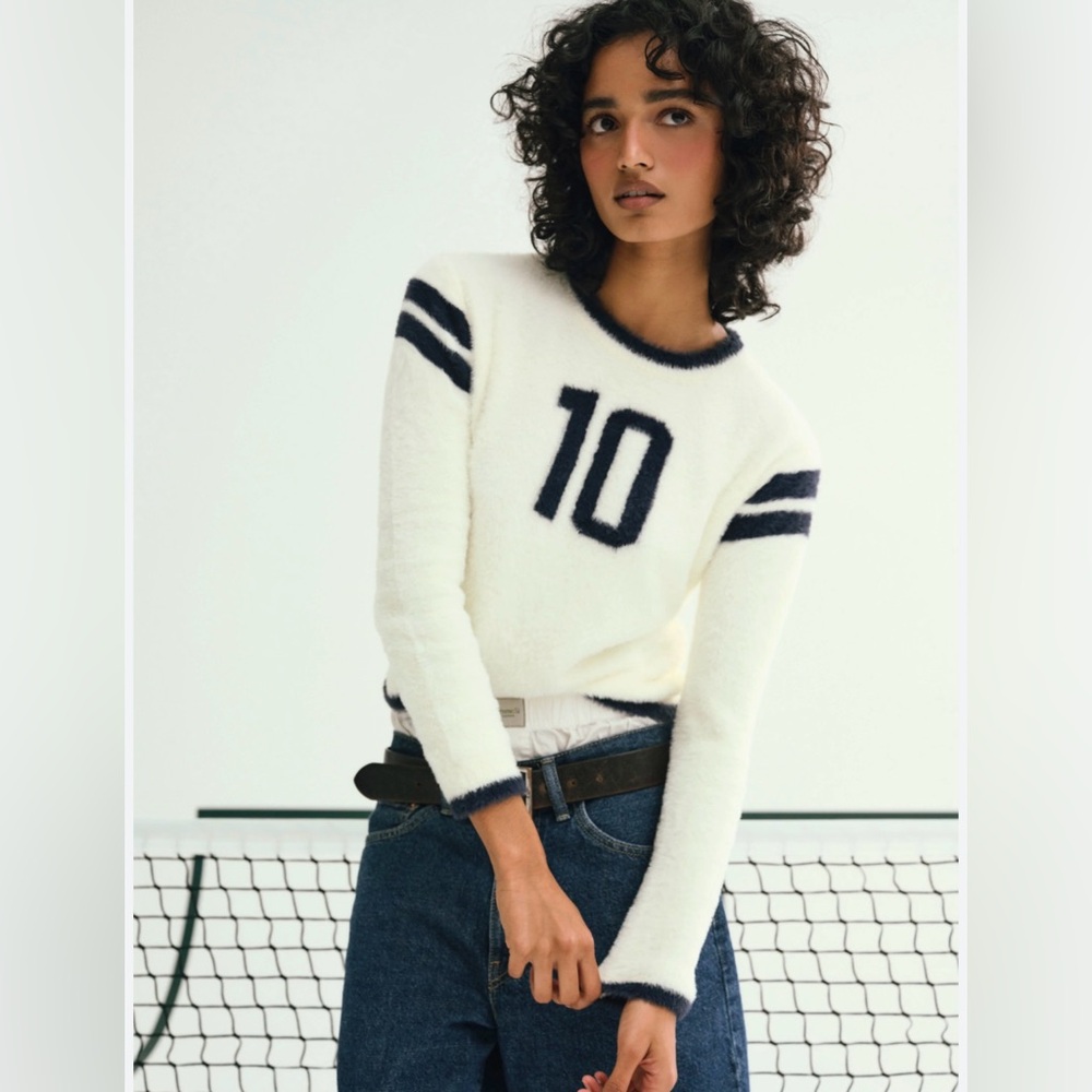 For Love & Lemons/Anthropologie Founded in ‘10 Sweater Size S. NWT